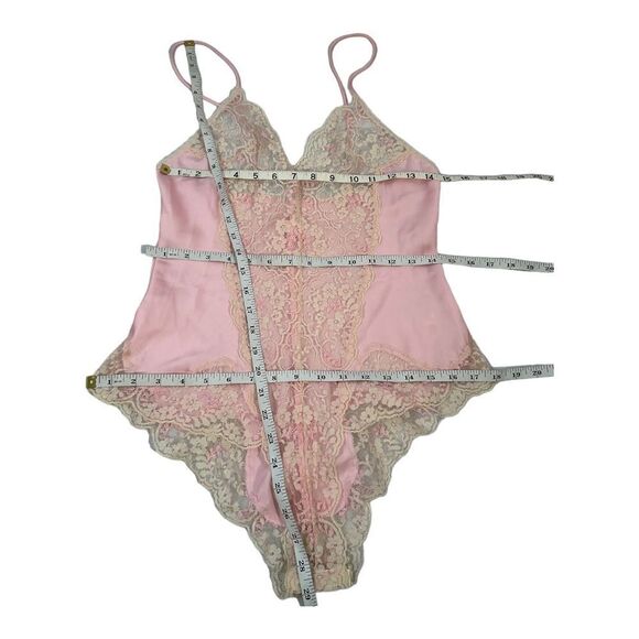 Victoria Secret Women’s Vintage Pink &Lace Lingerie Satin Womens Size Small - Picture 13 of 15